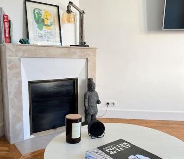 Chablis House | Le Gite de la Poterne, maison en bordure du Serein