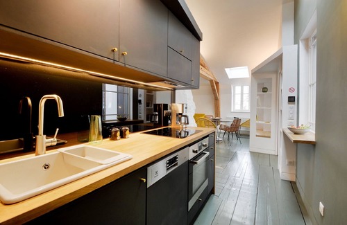 Saint Nicolas - Charles III - Ville vieille - Trois Maisons - Leopold Apartment | Le Grand Amerval - avec vue sur la vieille ville
