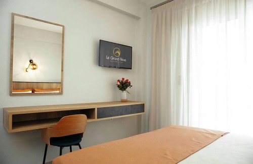 Gerakini Apartment | Le Grand Rêve Deluxe Family Apartment 2