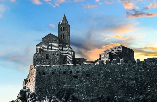 Le Grazie Apartment | Le Grazie - Sail into Portovenere with balcony