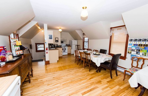 Shediac Bed & Breakfast | Le Griffon B&B