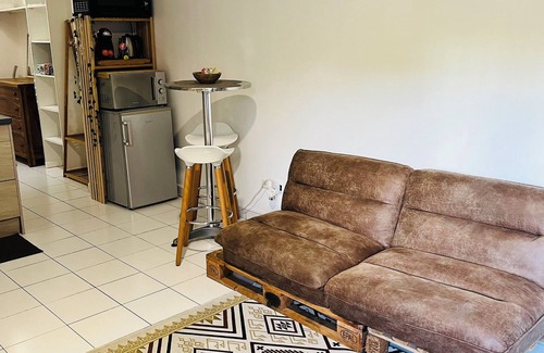 Schoelcher Apartment | Le Hameau de La Vallée, ideal for couples and business travellers