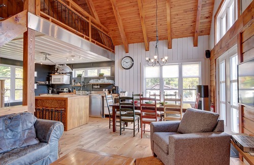 Memphremagog Regional County Municipality Ski Chalet | Le Hibou - Lake access cottage Lovering - Magog - 3 bedrooms !