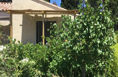 Paradou Bed & Breakfast | Le jardin du Castillon