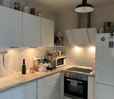 Kable Apartment | Le Joli Adèle proche Gare avec Terrasse et Parking