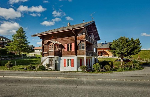 Leysin Ski Chalet | Le Liseron
