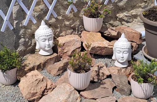 Bures-les-Monts Apartment | Le Lodge Serene Self Catering