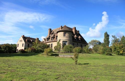 Saint-Cyr-sous-Dourdan Bed & Breakfast | Le Logis d'Arniere