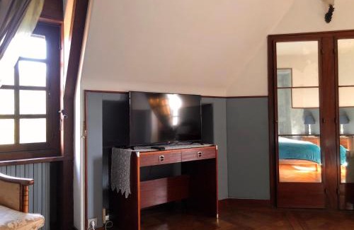 Saint-Cyr-sous-Dourdan Bed & Breakfast | Le Logis d'Arniere