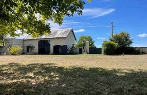 Chouze-sur-Loire House | Le Logis de la Tour St Jacques
