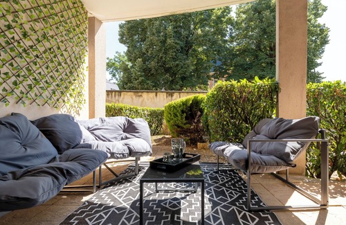 Nouvelle Ville Apartment | Le Mangin Privé