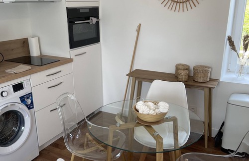 Hennebont Apartment | Le Manoir 4 ★ Studio ★ 1er etage ★ Lumineux