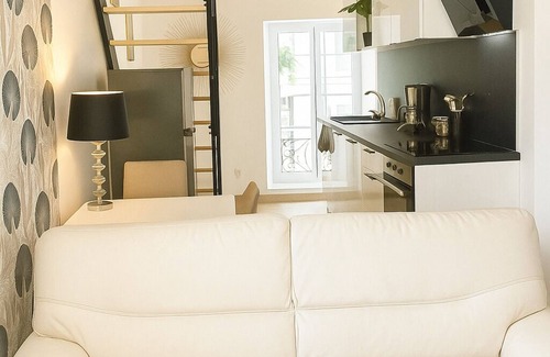 Liberation Apartment | Le Mans'ardé - Bright central duplex - Wifi - Free parking - Car check-in
