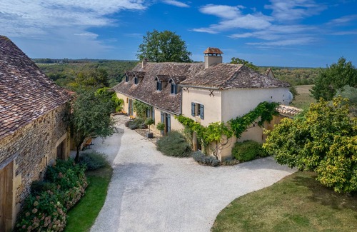 Sainte Croix de Beaumont House | Le Mas: 5-star luxury with private heated pool & breathtaking views