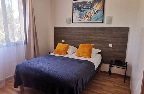 Graveson Hotel | Le Mas des Amandiers