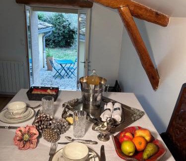 Chabeuil Bed & Breakfast | Le mas des petites forêts