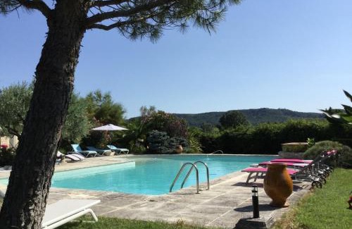 La Garde-Adhemar House | Le Mas Isachris T3