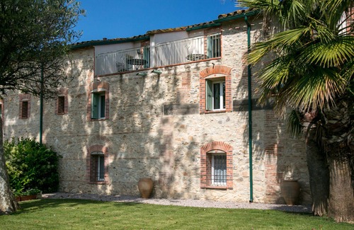 Thuir Apartment | Le Mas San Julian, lodges with swimming pool, children's playroom, large garden