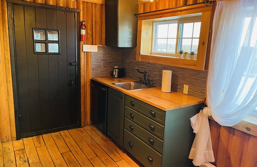 Nominingue Ski Chalet | Le Merisier, Chalet Authentique et Rustique