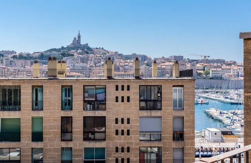 Hotel-de-Ville Apartment | Le Minot - Magnifique vue port