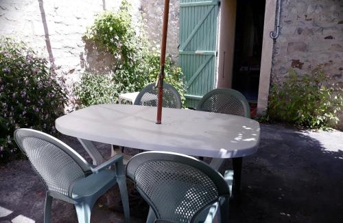 Coussay-les-Bois House | Le Misteflore