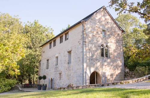 Saint-Cernin-de-Larche House | Le Moulin de la Doux, 500m from Lac du Causse