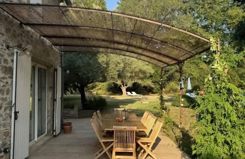 Villegly House | Le Moulin, with park, swimming pool, in the heart of the village
