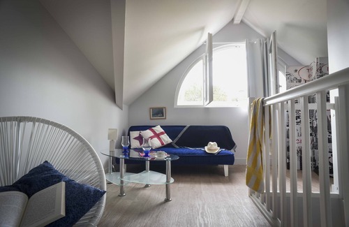 Le Moulleau Apartment | Le Moulleau 50m from the beach T2bis apartment. Between Arcachon and the Dune du Pyla