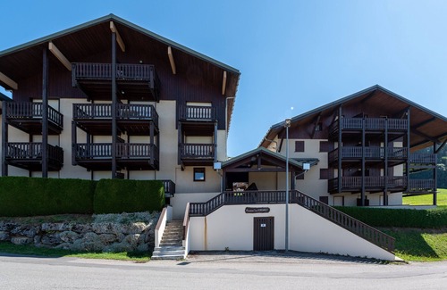 Crest-Voland Apartment | Le Névé - Two Bedroom Apartment, Sleeps 6
