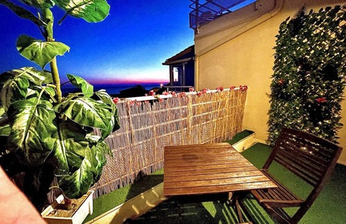 Martigues Apartment | LE Nuage Bleu Magnifique Studio à 2 Minute de la Plage