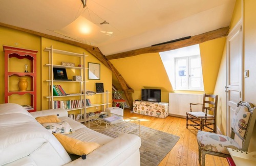 Centre Sud Apartment | Le panoramique - Avec vue exceptionnelle sur la mairie- SR Loc