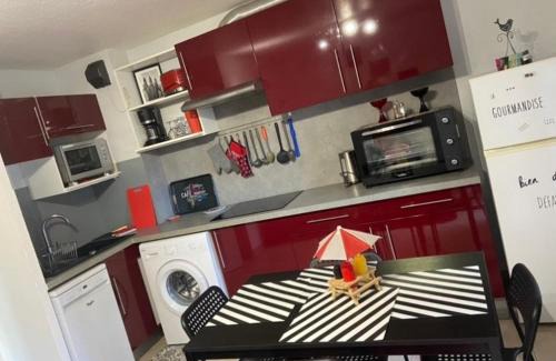 Les Hauts de Canet Apartment | Le Paradis à Canet - Superbe T2 piscine, tennis, climatisation, parking privé