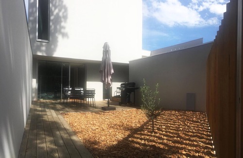 Arradon House | Le patio du Plessis