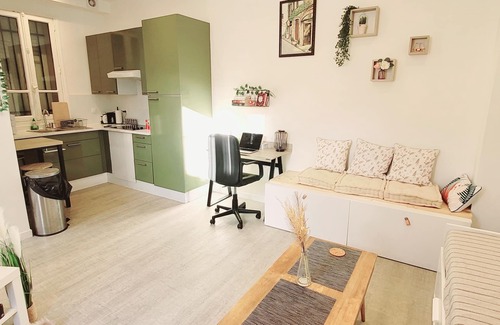 Les Pavillons-sous-Bois Apartment | Le Petit Havre de Paix/proche Paris, Aéroport CDG