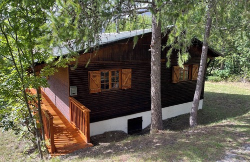 Allos Ski Chalet | "Le petit écrin" on the lake road