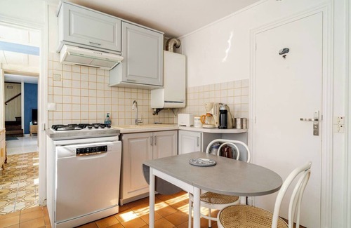 Etretat House | "Le petit Bijou" Charming 3-bedroom house in enchanting Étretat with WiFi