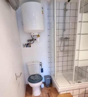 Avesnes-sur-Helpe Apartment | Le petit Château Avesnois - Studio en rez de jardin avec terrasse privée
