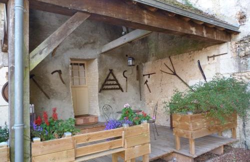 Fontaine-les-Coteaux House | Le Petit Gite De La Promenade