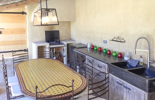 Belvezet Ski Chalet | Le Petit Mas is an extraordinary holiday home with private pool in Belvezet