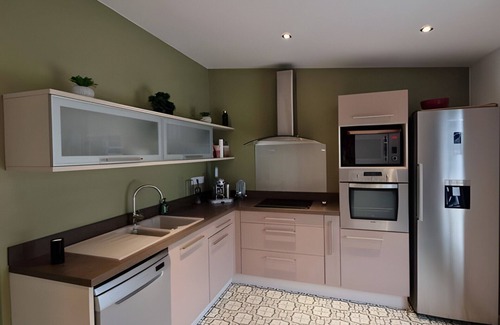 La Suze-sur-Sarthe House | Le Phénix - Piscine chauffée - 7p - Rêve au Mans