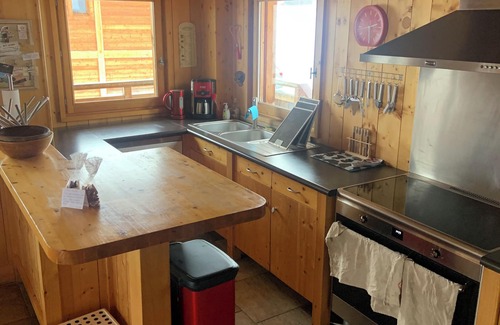 Saint-Nicolas-la-Chapelle Ski Chalet | Le Plan 007 Chalet de 10 Personnes Face au Mont-blanc Avec une vue Imprenable