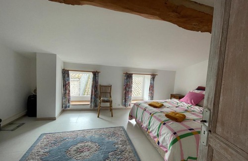 Alzonne House | Le Plo - Gîte en centre village