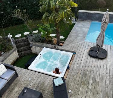 Aurec-sur-Loire Apartment | Le Ponton des Sympetrums