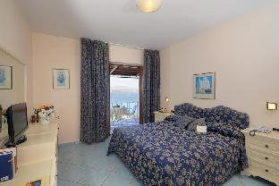 Ischia Porto Hotel | Le Querce Resort Sea Thermae & Spa