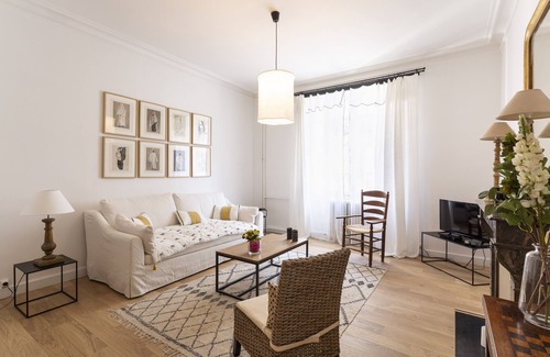 Centre Apartment | Le Récit - Two Bedroom Apartment, Sleeps 4