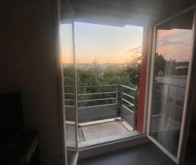 Juncasse - Argoulets Apartment | Le refuge urbain de Toulouse - ancien appartcity