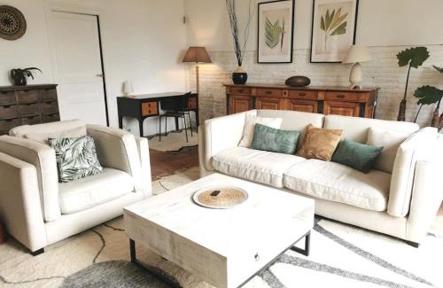 Bretx House | Le Relais de Fleyres - Gîte Authentique avec Jardin, Parking et Wifi