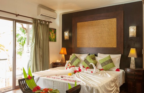 Grand Anse Hotel | Le Relax Beach Resort - Praslin