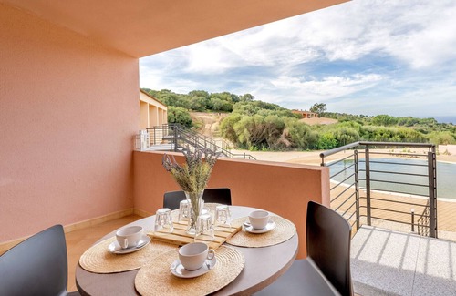 Paduledda Apartment | Le Rocce Rosse Trilocale 6 Letti