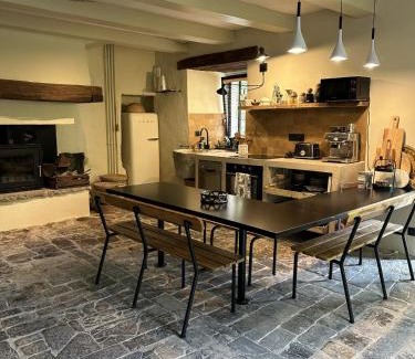 Riviere-sur-Tarn Hotel | Le Sahuc